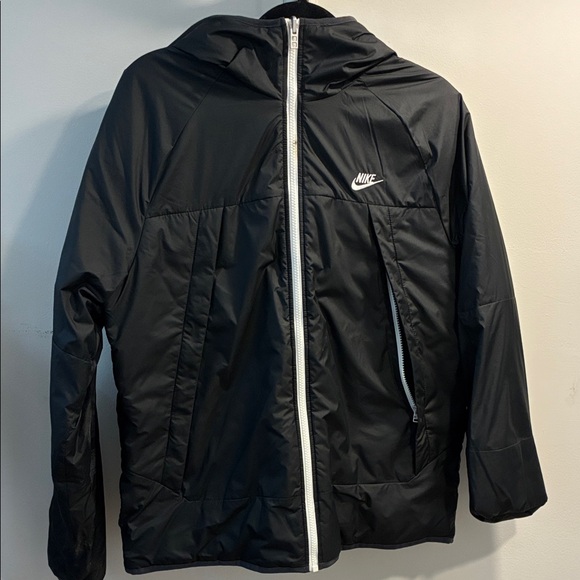 Nike Men's Black Hooded Jacket